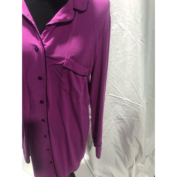 Victoria’s Secret oversized button up plum super soft women's night shirt sz L - Picture 3 of 6